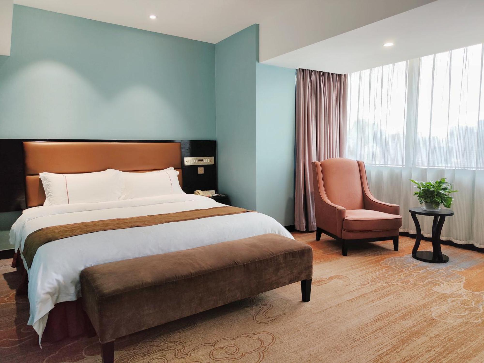 Skyline Plaza Hotel Guangzhou Exterior photo